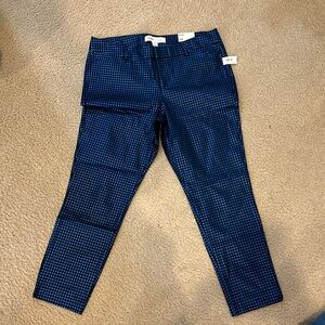 NWT Old Navy Pixie Pant